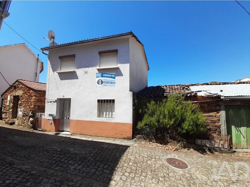 House in Janeiro de Baixo - view 1