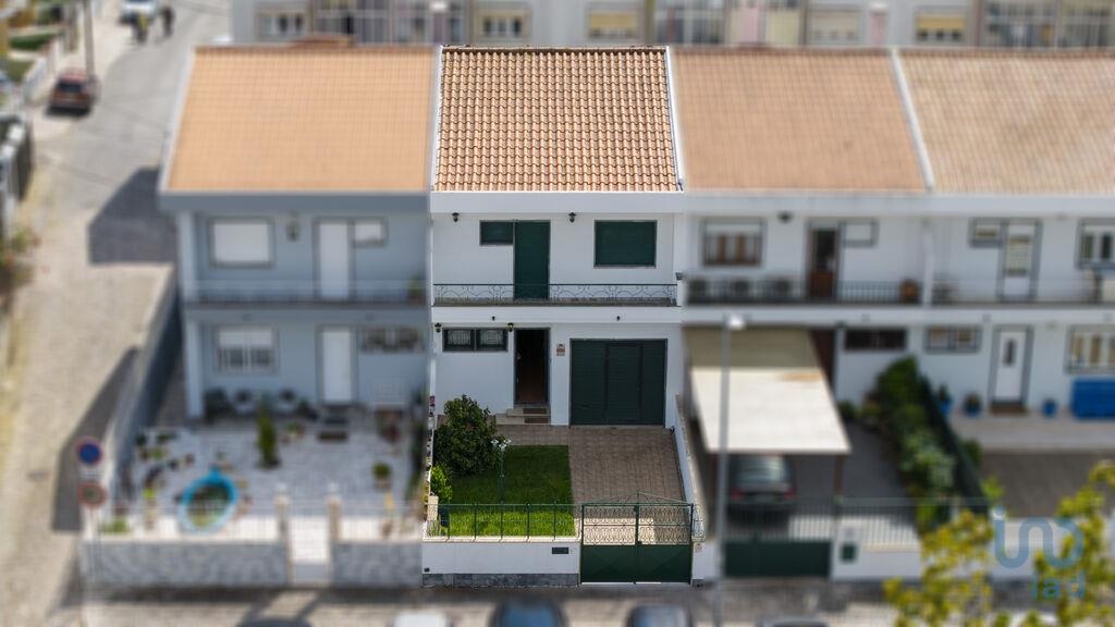 House in Sintra - view 1