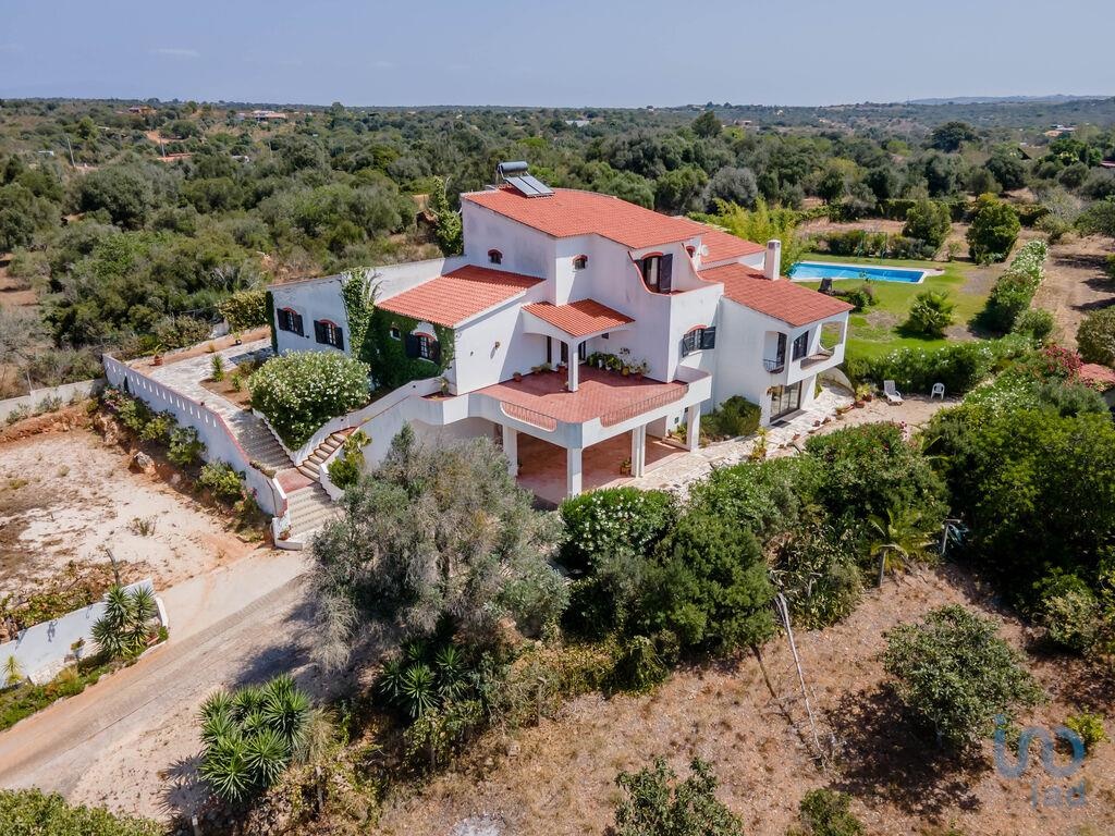 House in Vila do Bispo - view 1