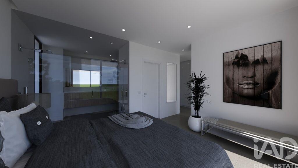 House in Correeira - view 1