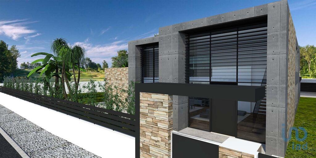 Land in Almada - view 1