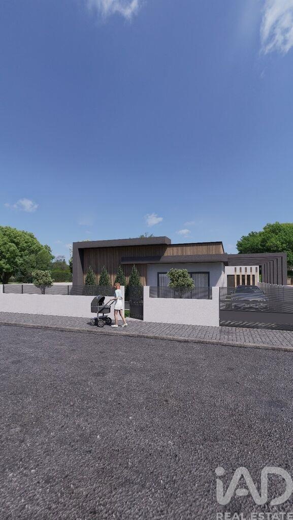 House in Fernao Ferro - view 1