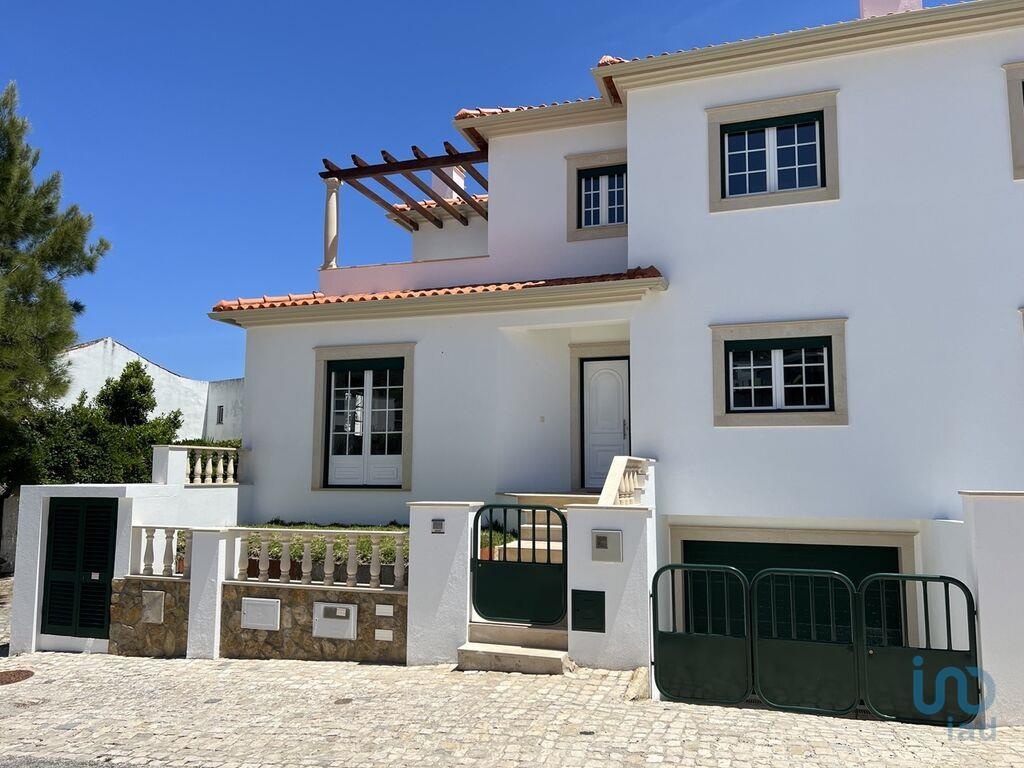 House in Caldas da Rainha - view 1