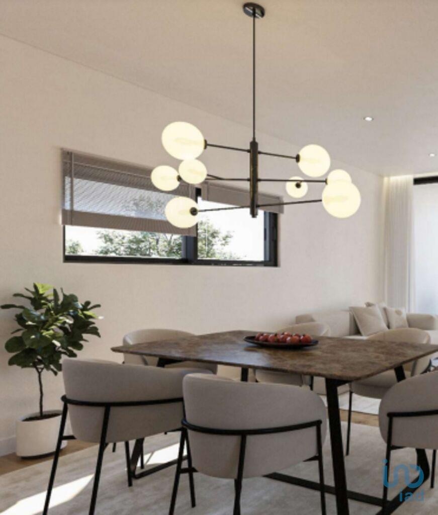 Apartment in Estreito de Camara de Lobos - view 1