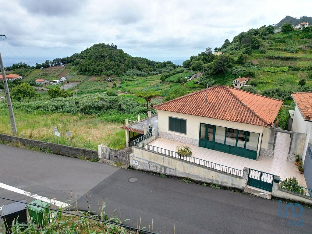 House in Santana - view 1