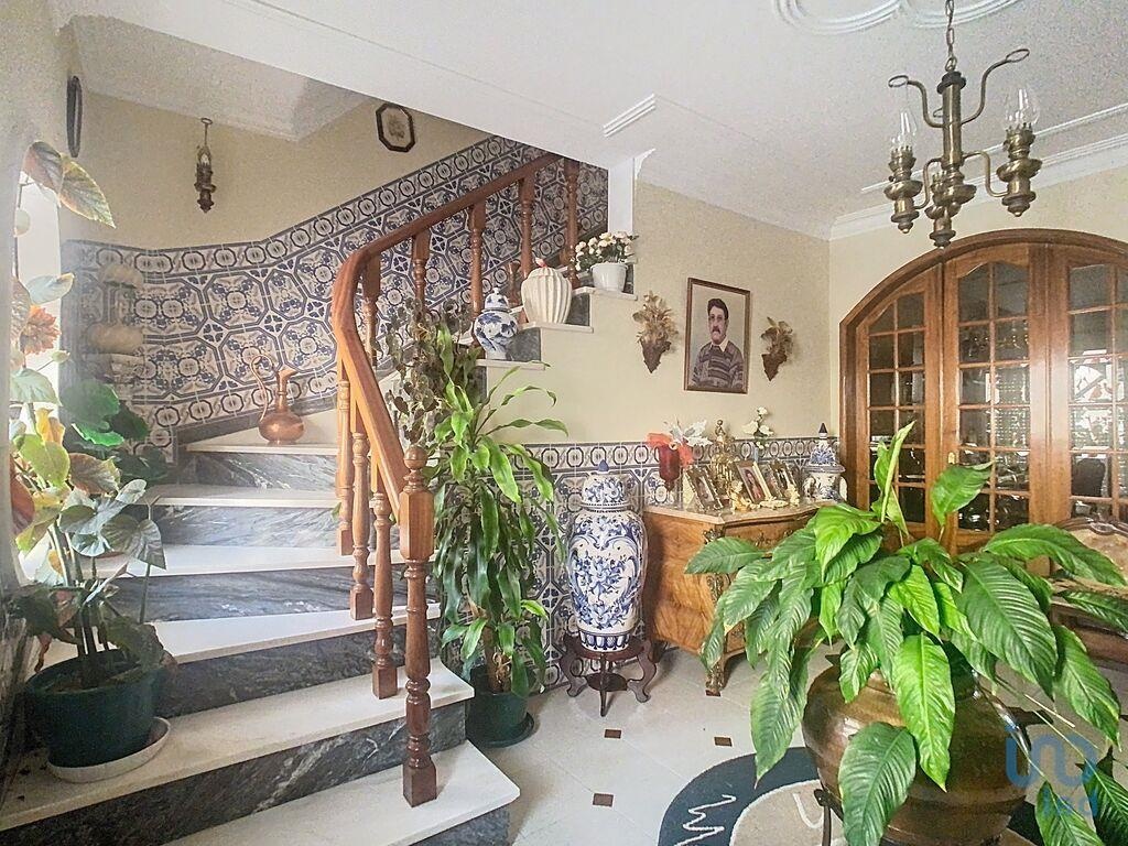 House in Vila Vicosa - view 1