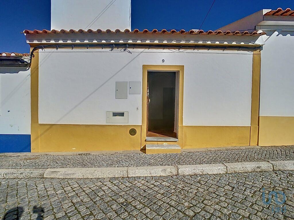 House in Elvas - view 1