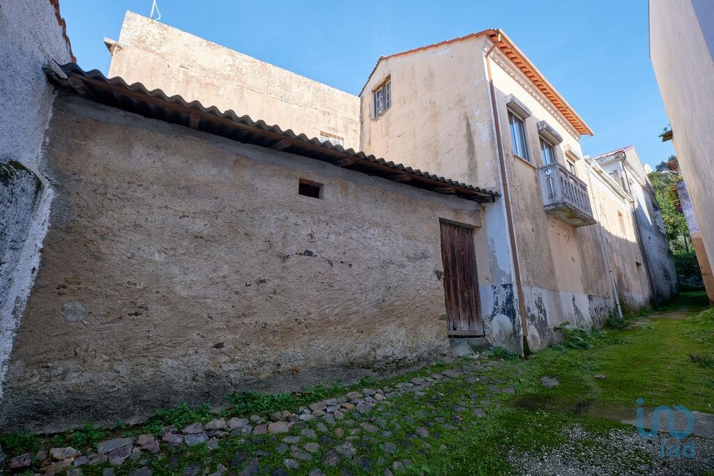 House in Penacova - view 1