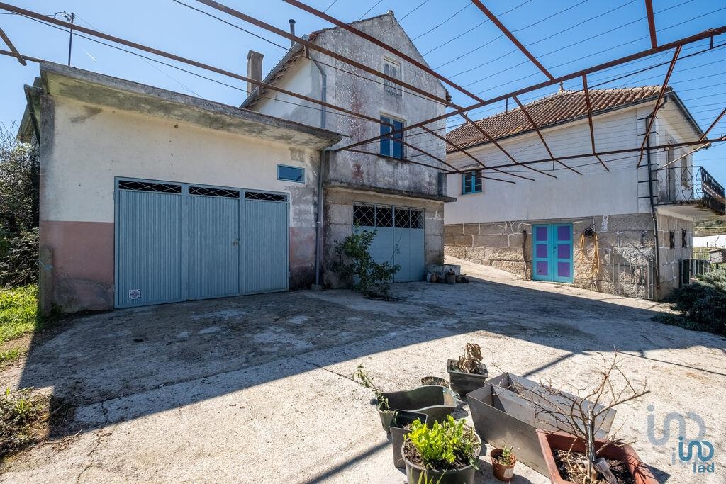 House in Oliveira do Hospital - view 1