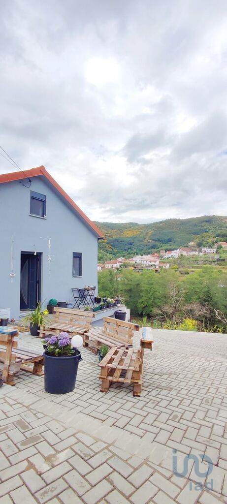 House in Oliveira do Hospital - view 1
