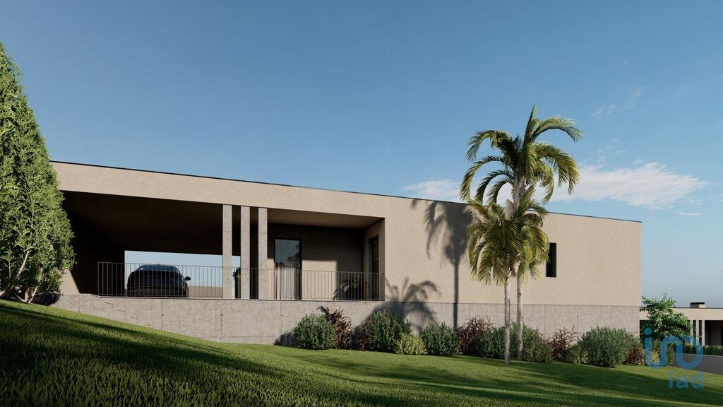 House in Estoraos - view 1