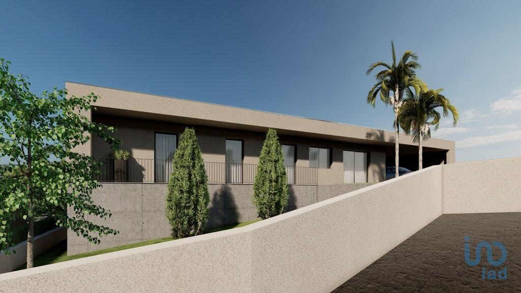 House in Estoraos - view 1