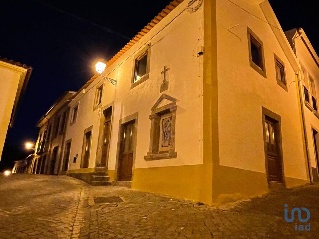 House in Serta - view 1