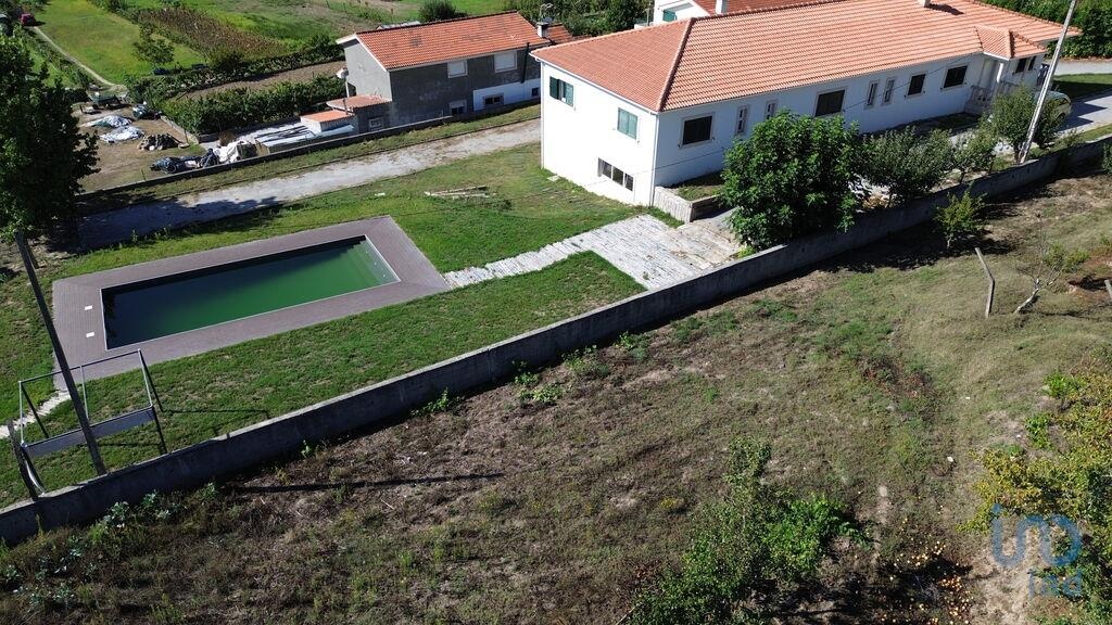 House in Vila Real - view 1