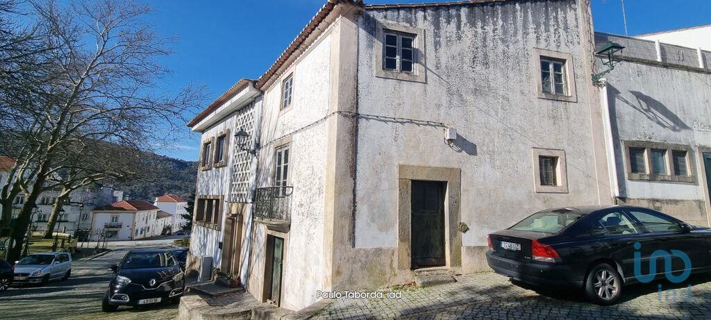 House in Castelo de Vide - view 1