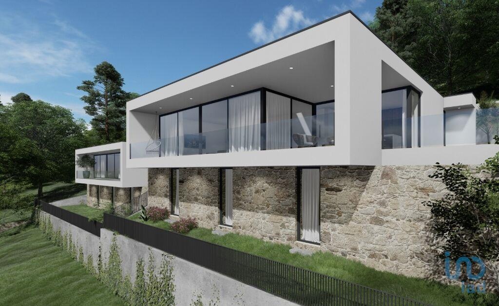 House in Ponte de Lima - view 1