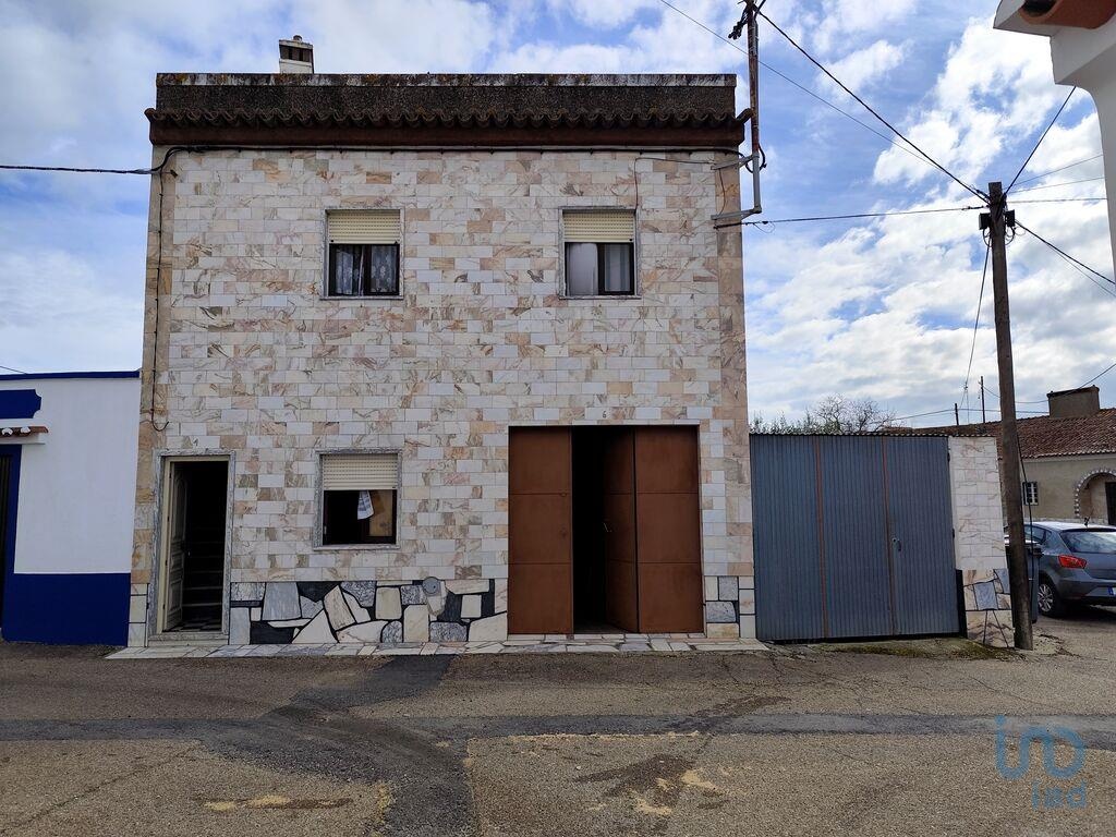 House in Estremoz - view 1