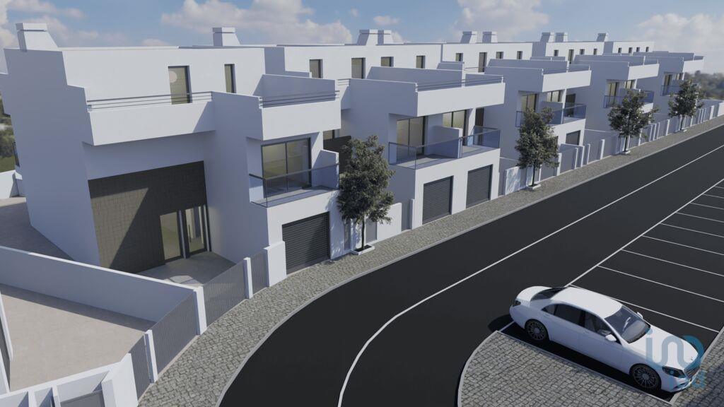 House in Vila Real de Santo Antonio - view 1