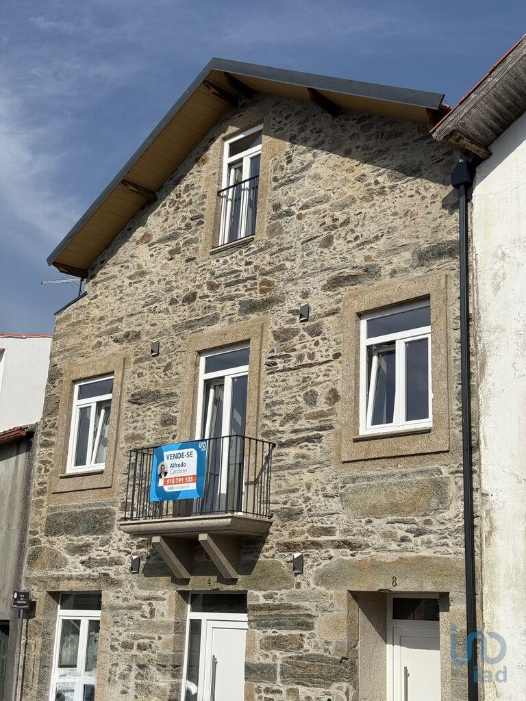 Apartment in Peso da Regua - view 1