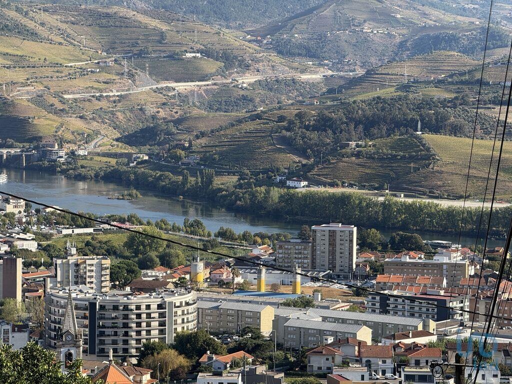 House in Loureiro - view 1