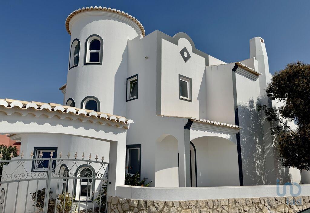 House in Lagos - view 1
