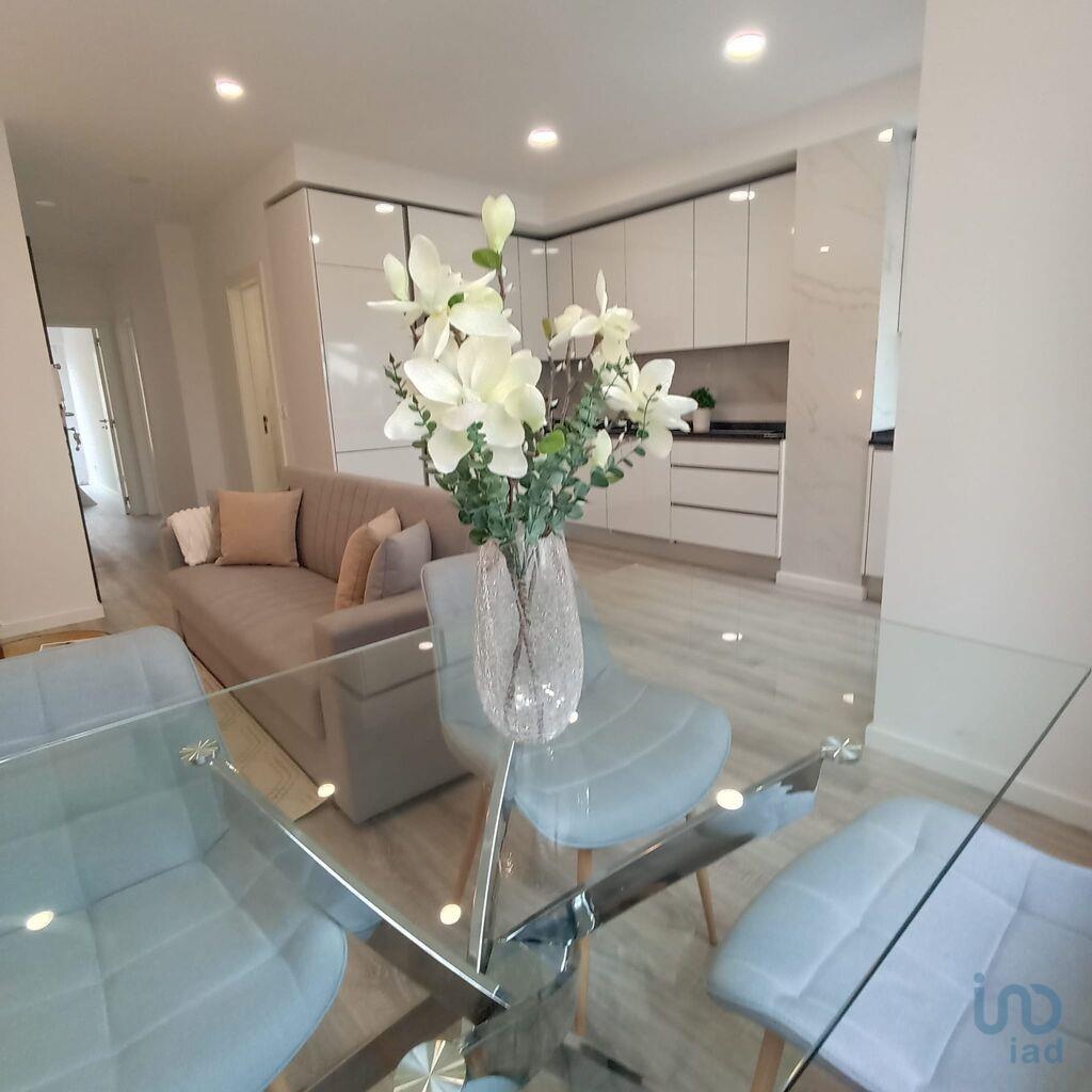 Apartment in Lisbon - view 1