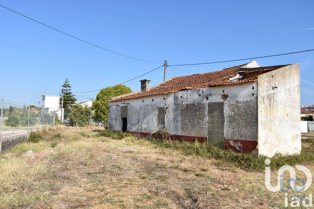House in Entroncamento - view 1