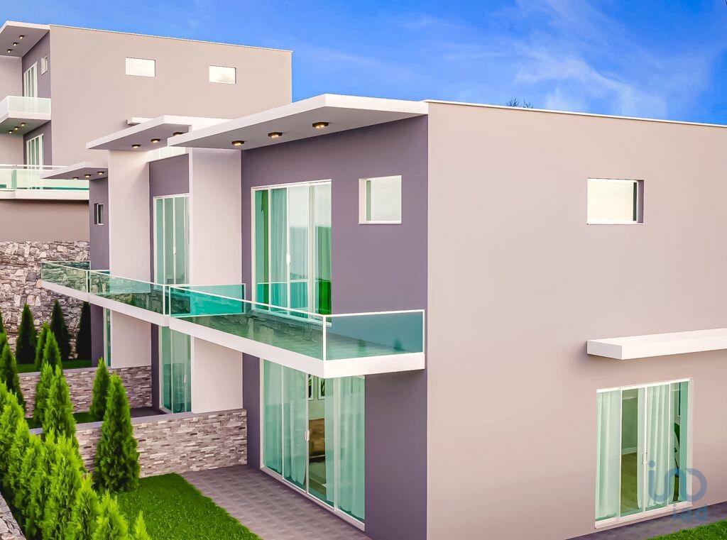 House in Santa Cruz - view 1