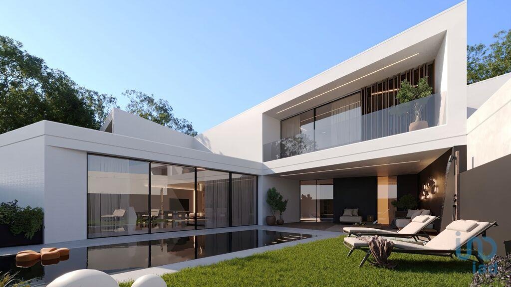 House in Maia - view 1