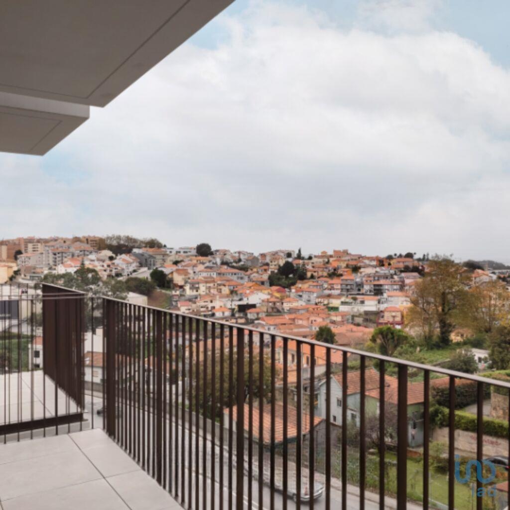 Apartment in Vila Nova de Gaia (Santa Marinha) - view 1