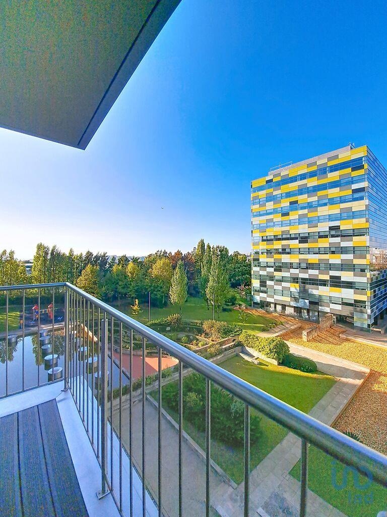 Apartment in Vila Nova de Gaia (Santa Marinha) - view 1
