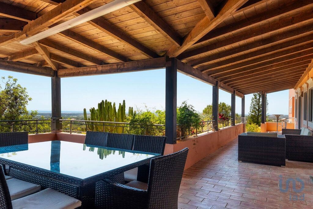 House in Faro - view 1
