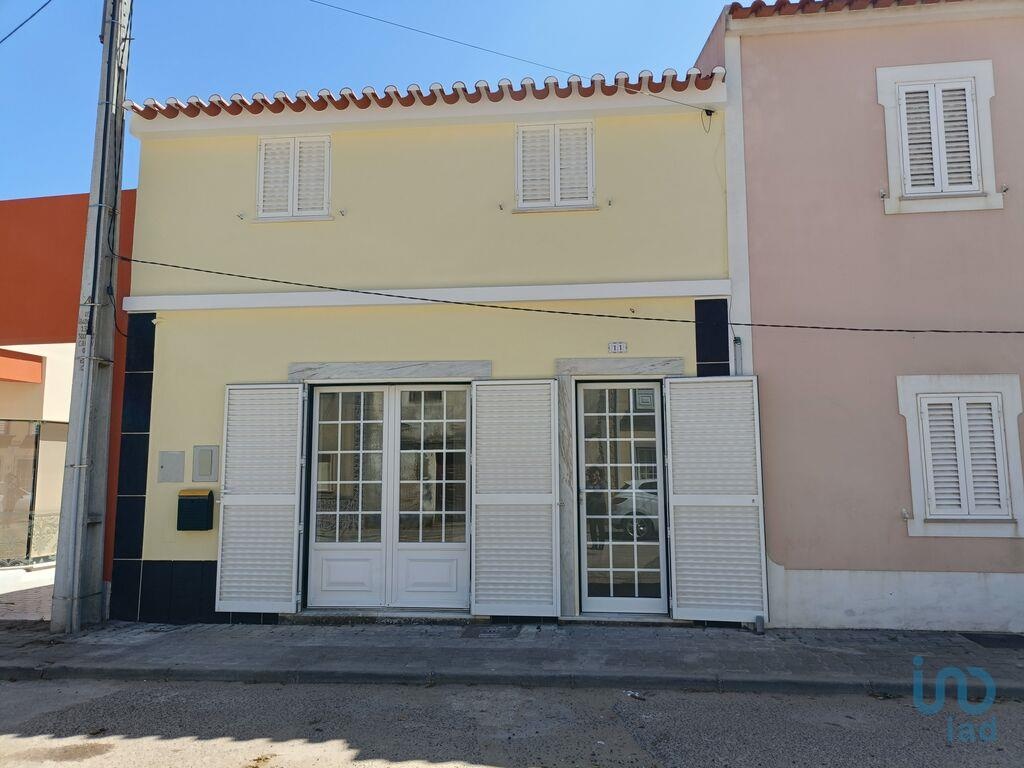 House in Peniche - view 1