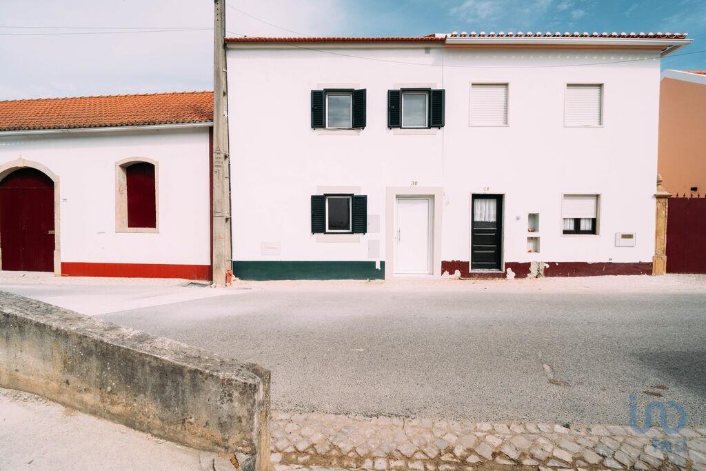 House in Cadaval - view 1