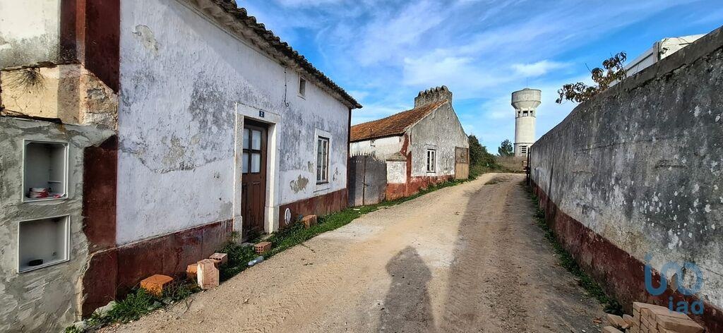 House in Rio Maior - view 1