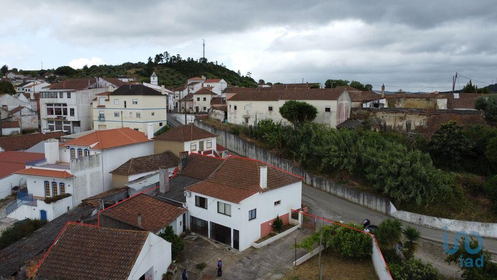 House in Azambuja - view 1