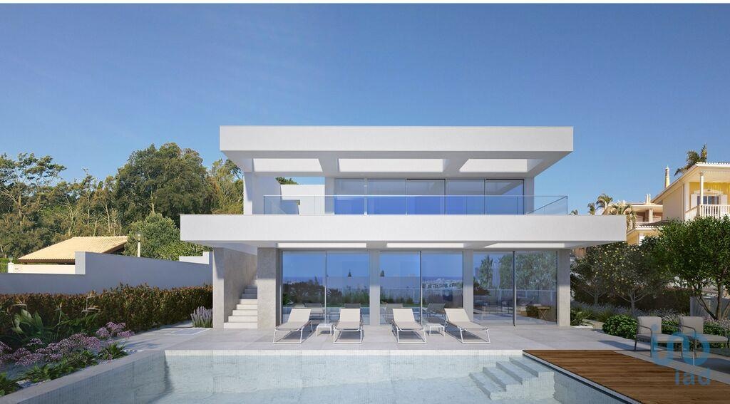 House in Lagos - view 1