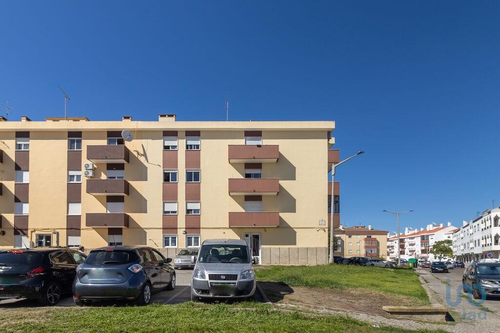 Apartment in Palmela - view 1