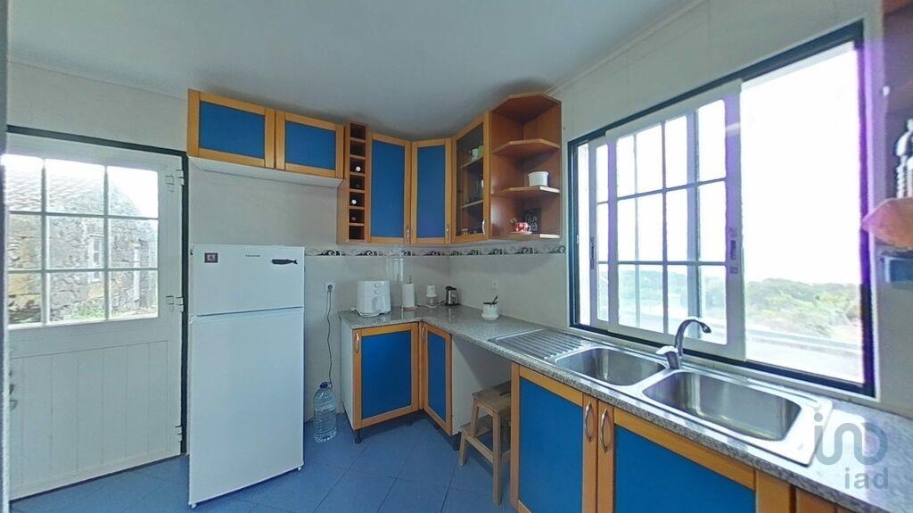 House in Lajes - view 1