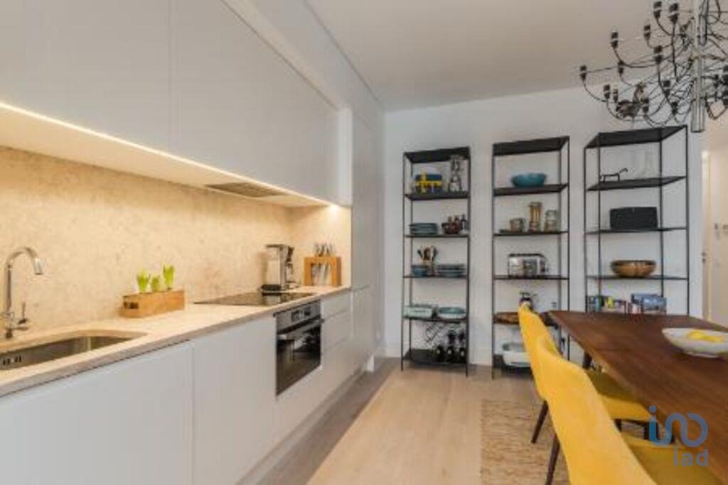 Apartment in Lisbon - view 1