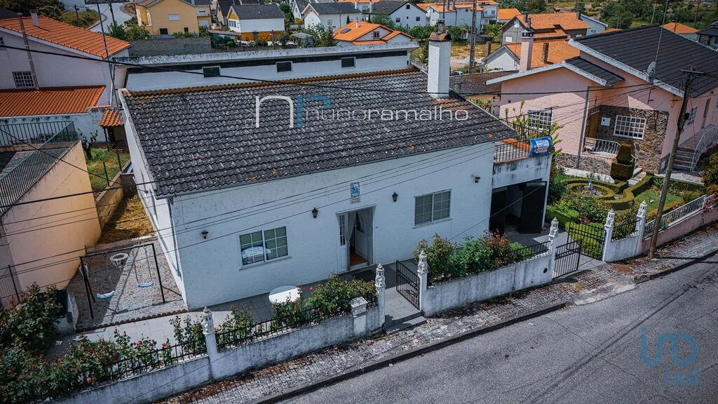 House in Almeida - view 1