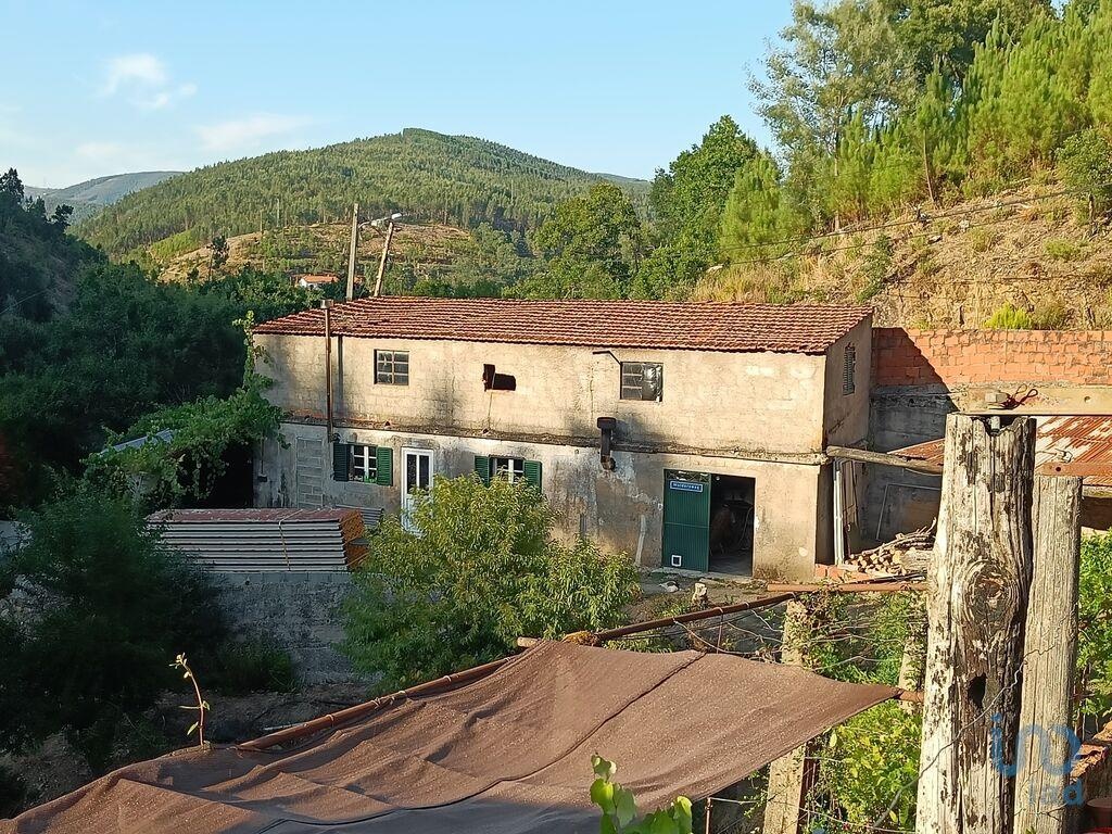 House in Gois - view 1