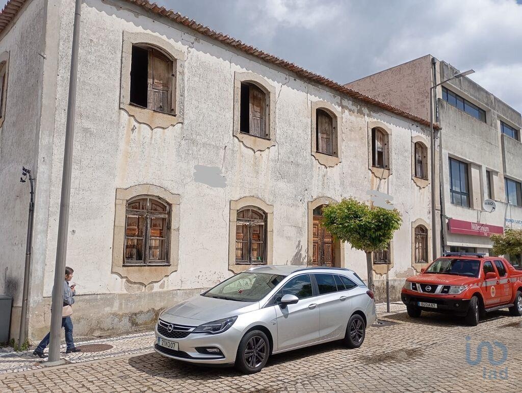 House in Vila Nova de Foz Coa - view 1