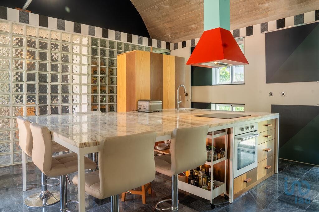 House in Lisbon - view 1