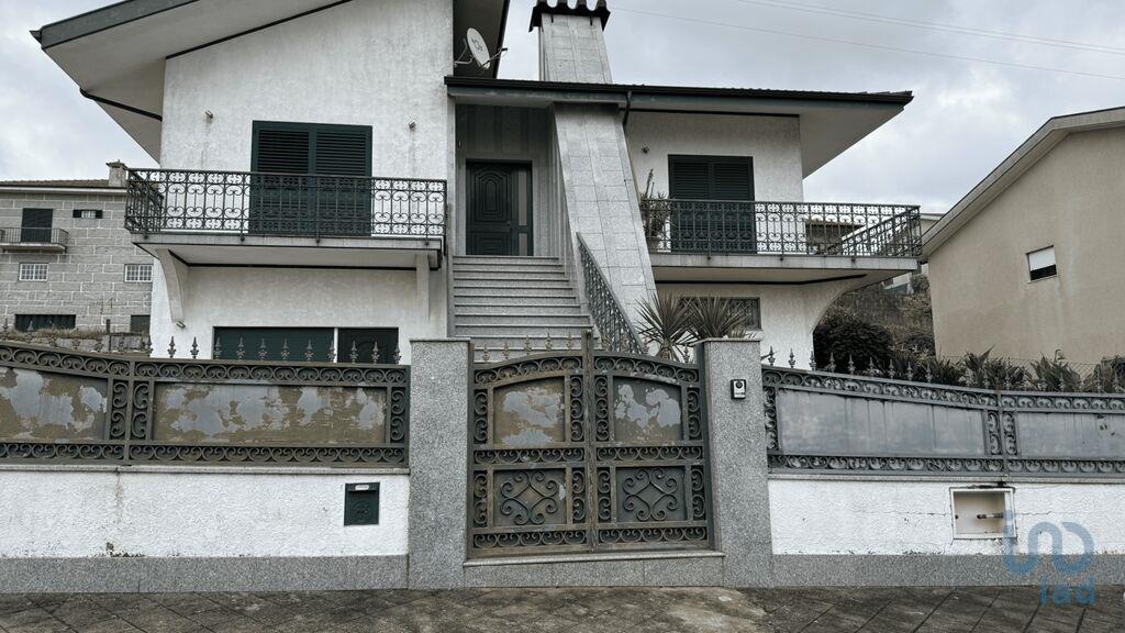 House in Felgueiras - view 1