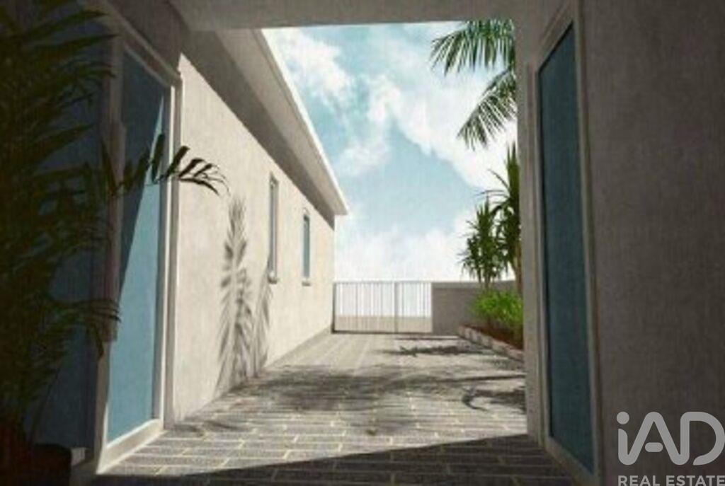 House in Aveiro - view 1