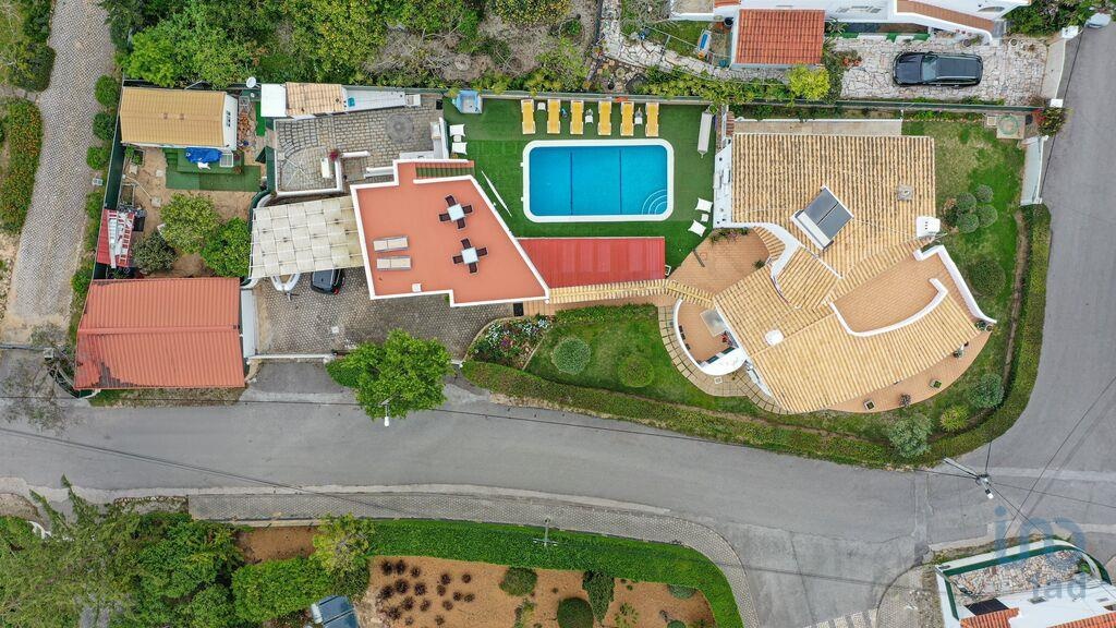 House in Lagoa - view 1