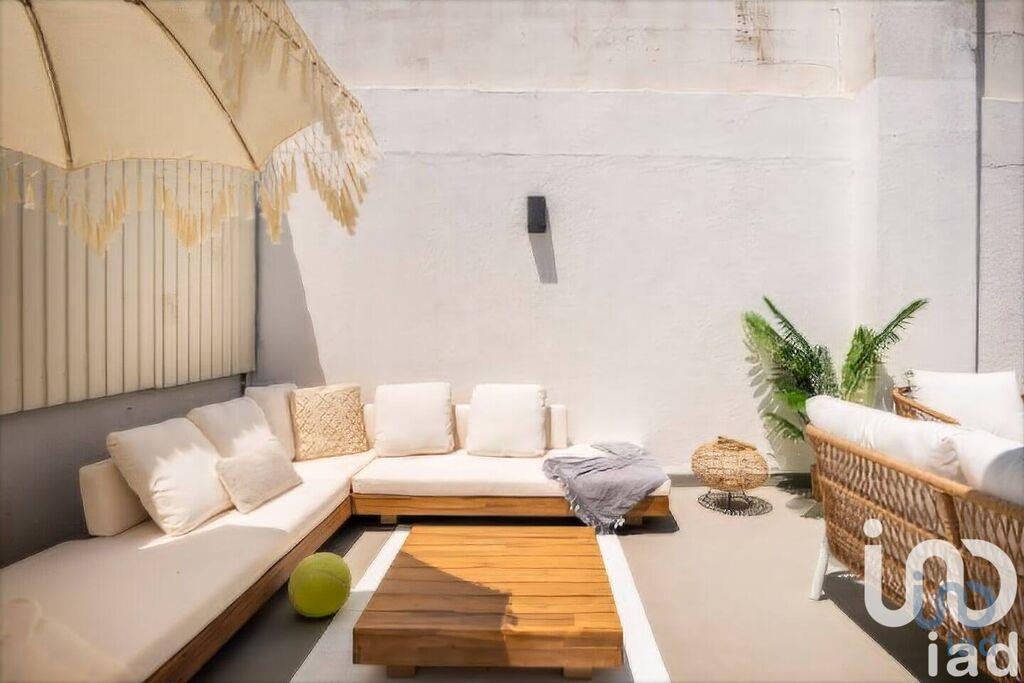 House in Costa da Caparica - view 1