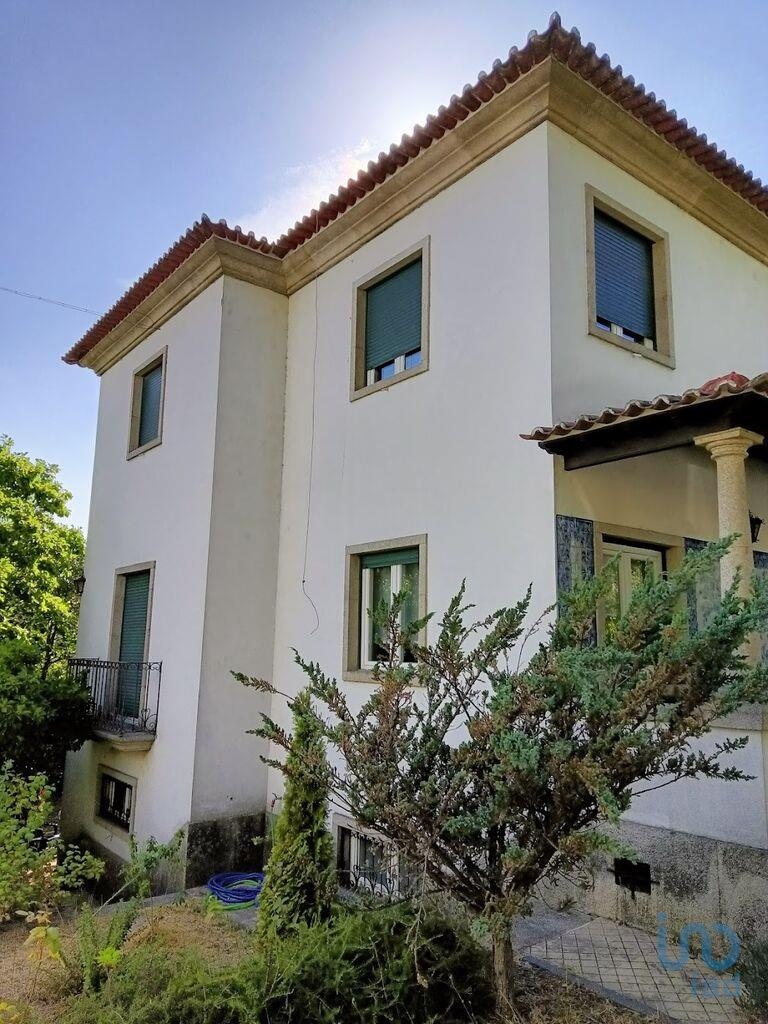 House in Vila Real - view 1