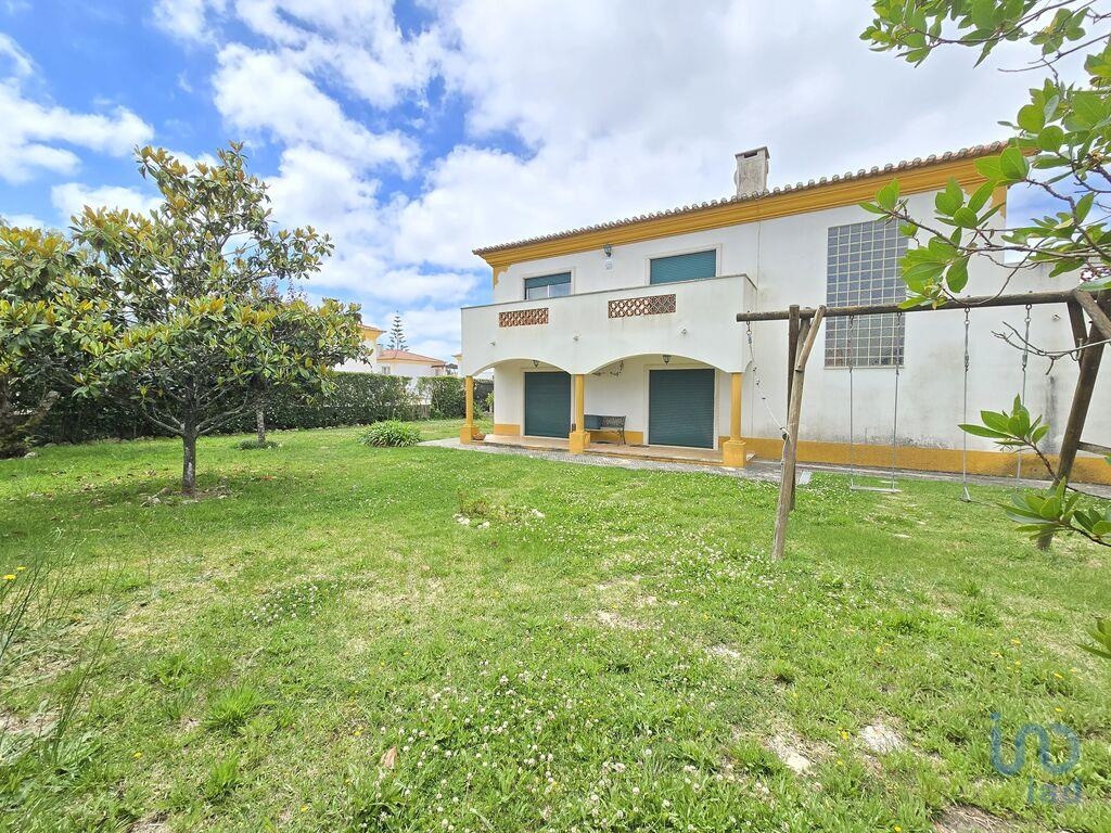 House in Mafra - view 1